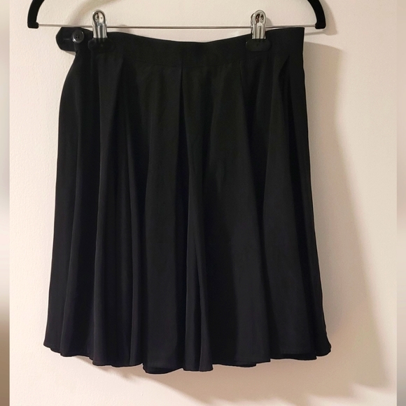 3 for $15 American Apparel skirt. Small - Picture 2 of 3